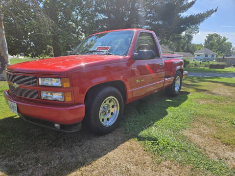1993 Chevrolet C/K 1500 Series for sale at R & J AUTOMOTIVE in Churchville MD