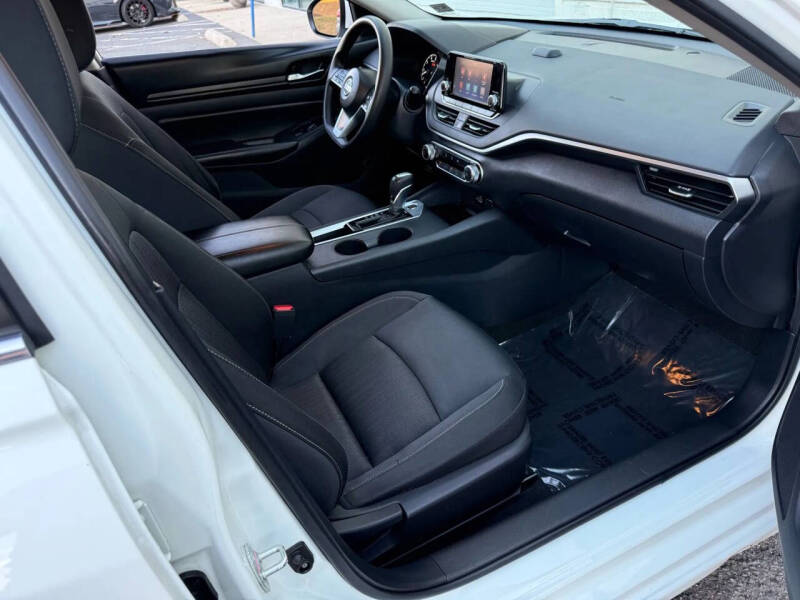 2022 Nissan Altima 2.5 S