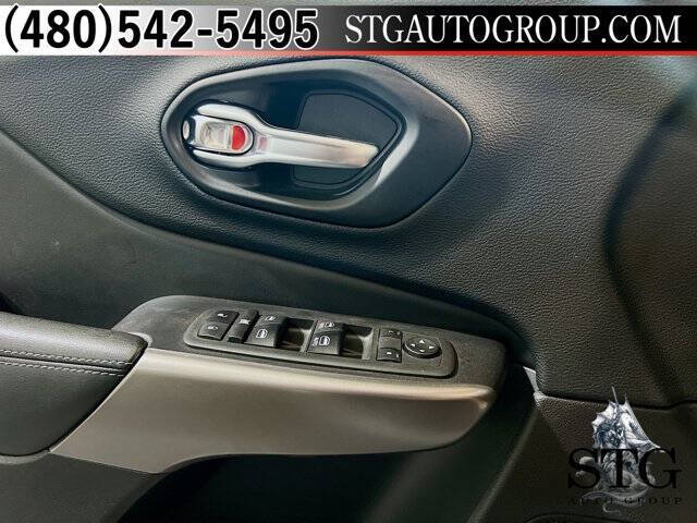 2021 Jeep Cherokee Latitude Lux