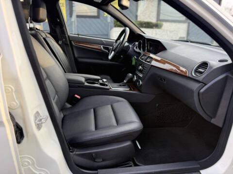 2012 Mercedes-Benz C-Class C 300 Sport 4MATIC