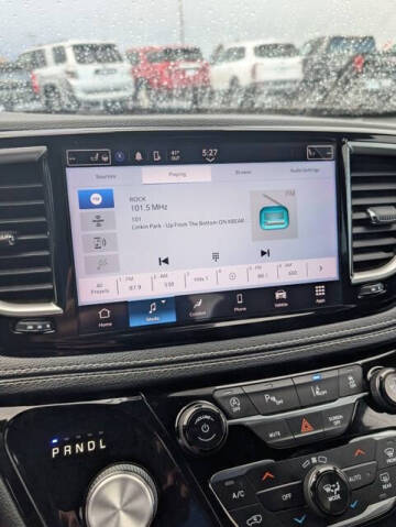 2022 Chrysler Pacifica Touring