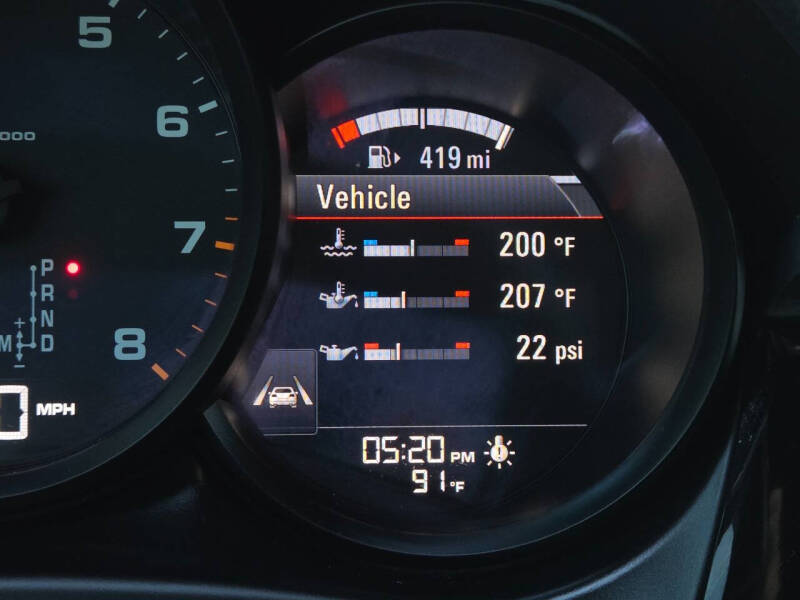 2017 Porsche Macan