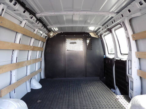 2024 Chevrolet Express 2500