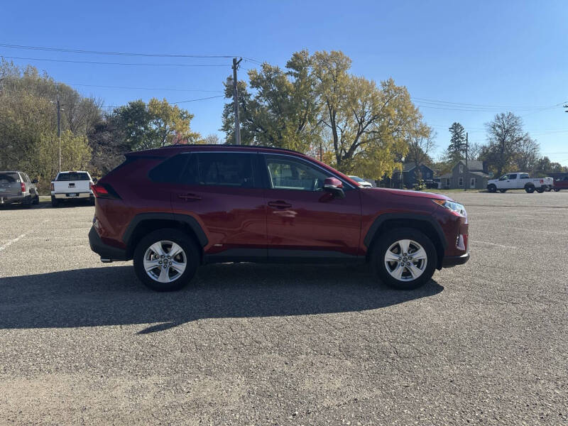 2021 Toyota RAV4 Hybrid XLE