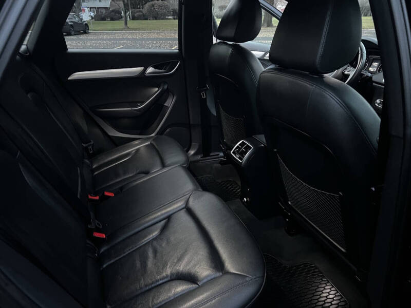 2018 Audi Q3 2.0T quattro Premium