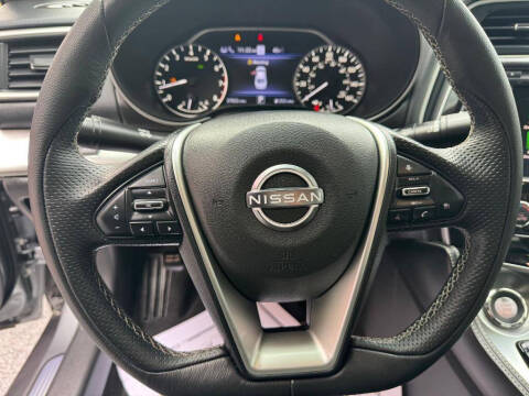 2023 Nissan Maxima 3.5 SV