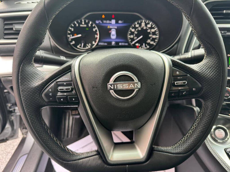 2023 Nissan Maxima 3.5 SV