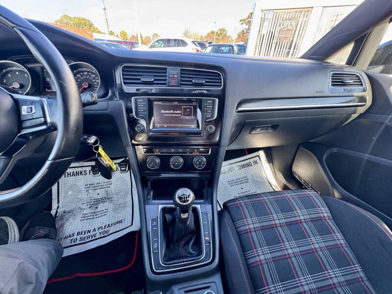 2015 Volkswagen Golf GTI S