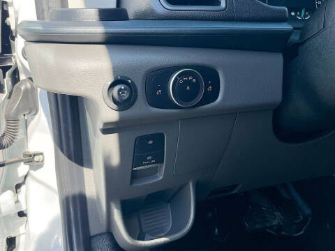 2025 Ford Transit