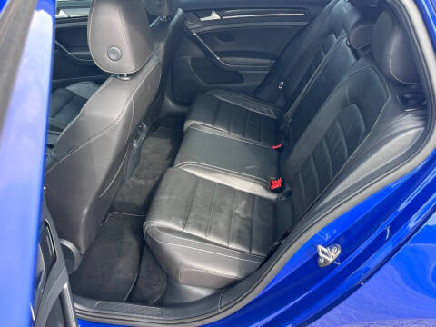 2015 Volkswagen Golf R 4Motion