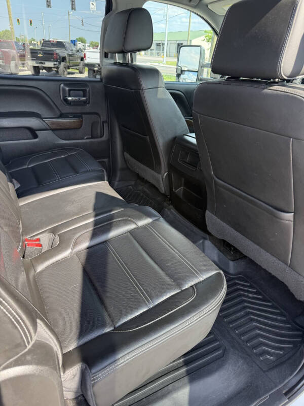 2017 GMC Sierra 3500HD Denali