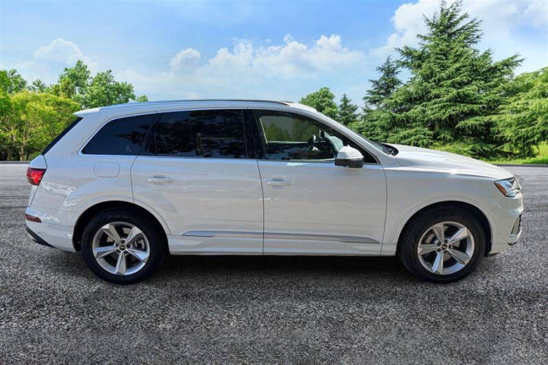 2024 Audi Q7 quattro Premium Plus 45 TFSI