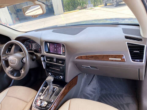 2015 Audi Q5 2.0T quattro Premium Plus