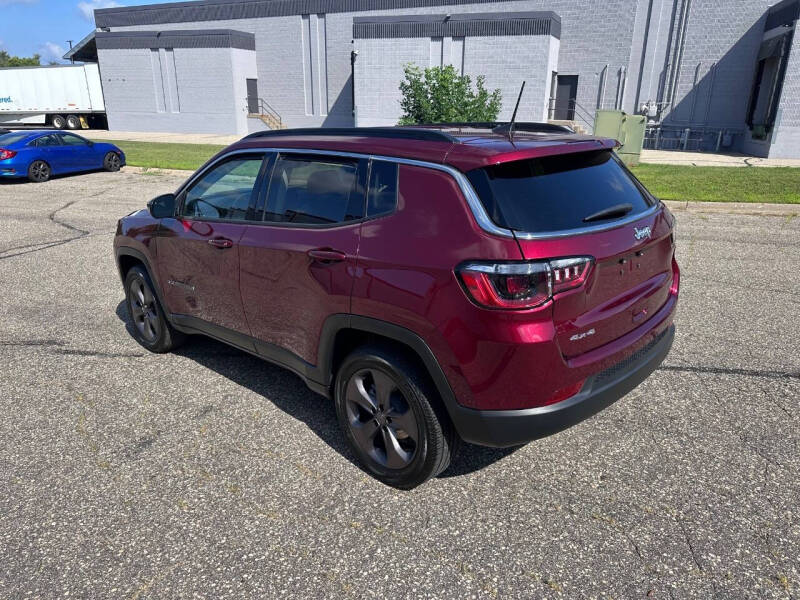 2022 Jeep Compass Latitude Lux