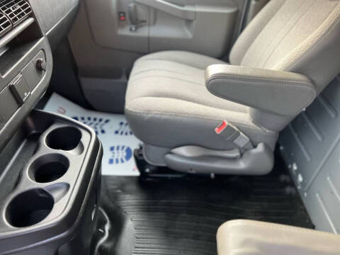 2018 Chevrolet Express 2500