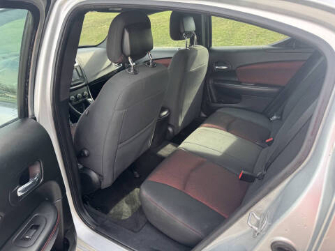 2011 Dodge Avenger Heat