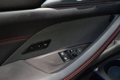 2025 BMW M4 CS