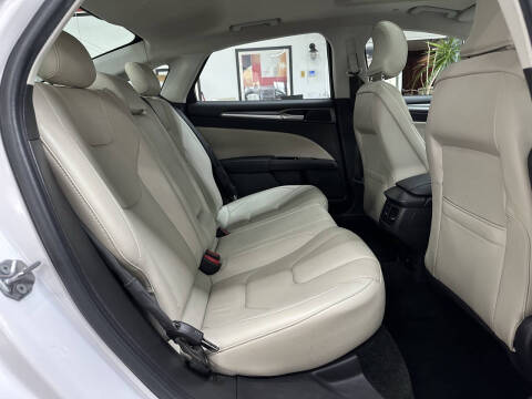 2016 Ford Fusion Energi Titanium