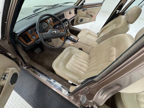 1986 Jaguar XJ-Series XJ6 Vanden Plas