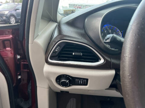 2021 Chrysler Voyager LXi