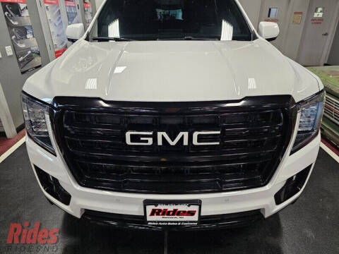 2023 GMC Yukon SLT