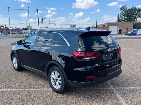 2019 Kia Sorento LX
