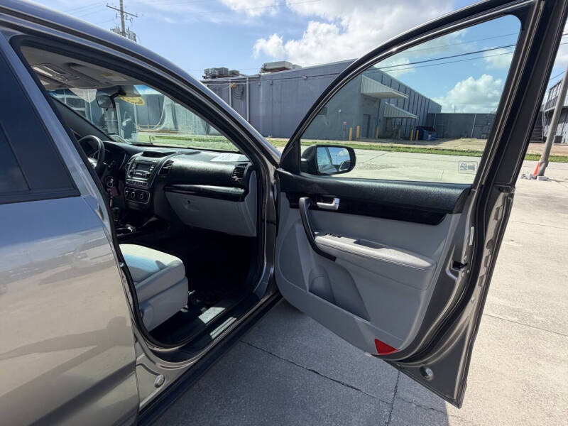 2015 Kia Sorento LX