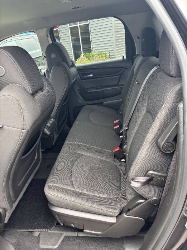 2015 GMC Acadia SLE-1