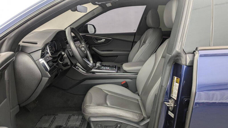 2019 Audi Q8 quattro Premium Plus 55 TFSI