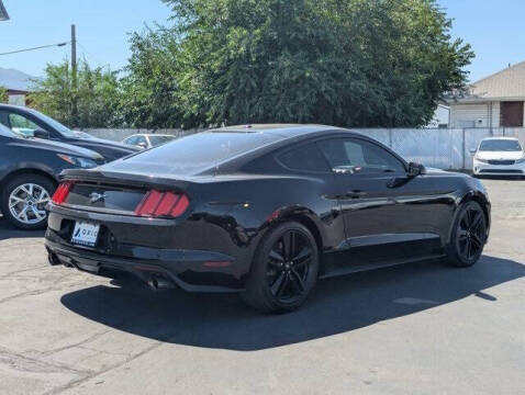 2016 Ford Mustang EcoBoost Premium