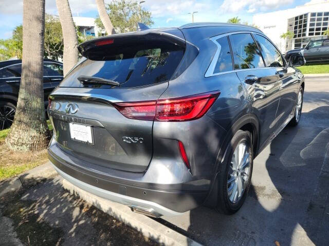 2025 Infiniti QX50 Luxe