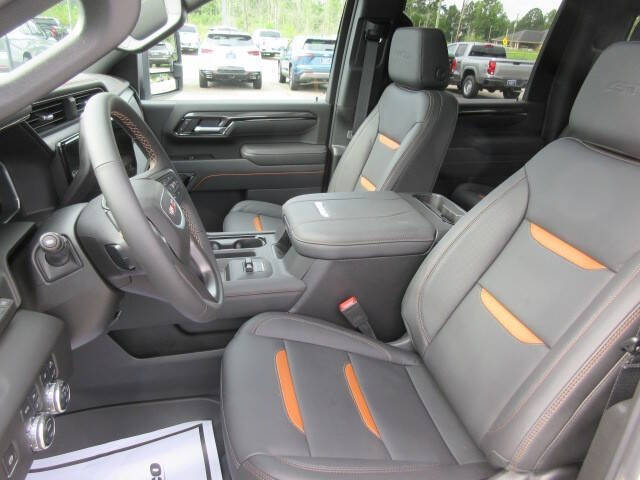 2025 GMC Sierra 2500HD