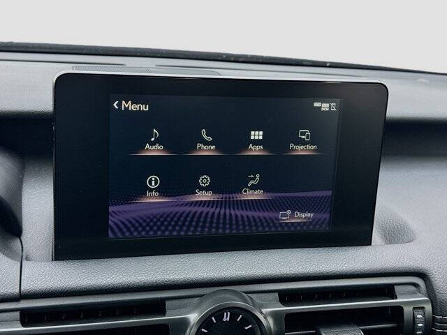 2023 Lexus IS 300