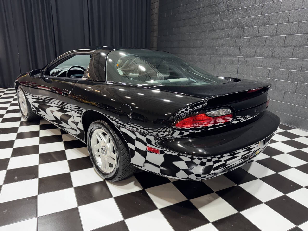1993 Chevrolet Camaro 8