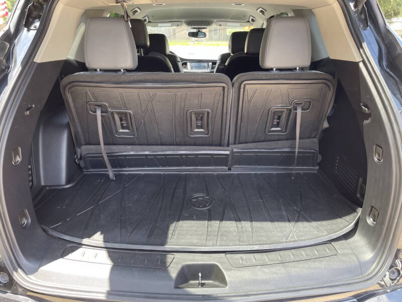 2021 Buick Enclave Essence