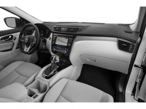 2022 Nissan Rogue Sport SL