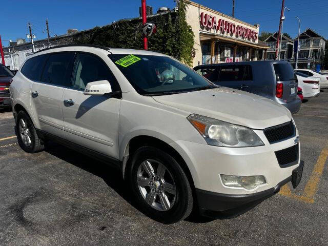 2012 Chevrolet Traverse 2LT's photo