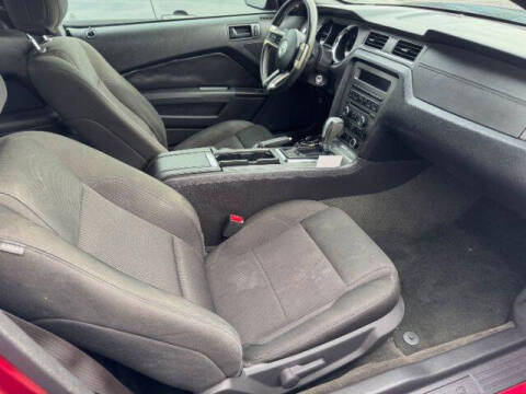 2014 Ford Mustang V6