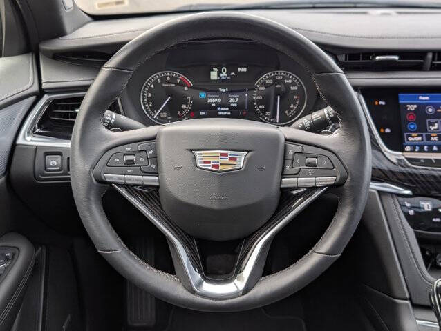 2025 Cadillac XT6 Premium Luxury