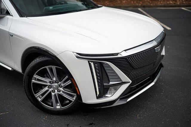 2024 Cadillac LYRIQ Tech