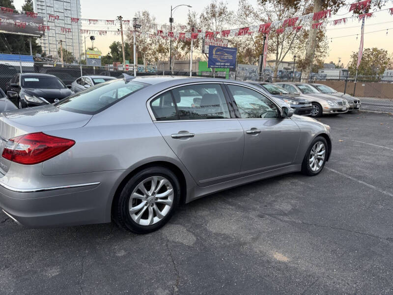 2013 Hyundai Genesis 3.8L