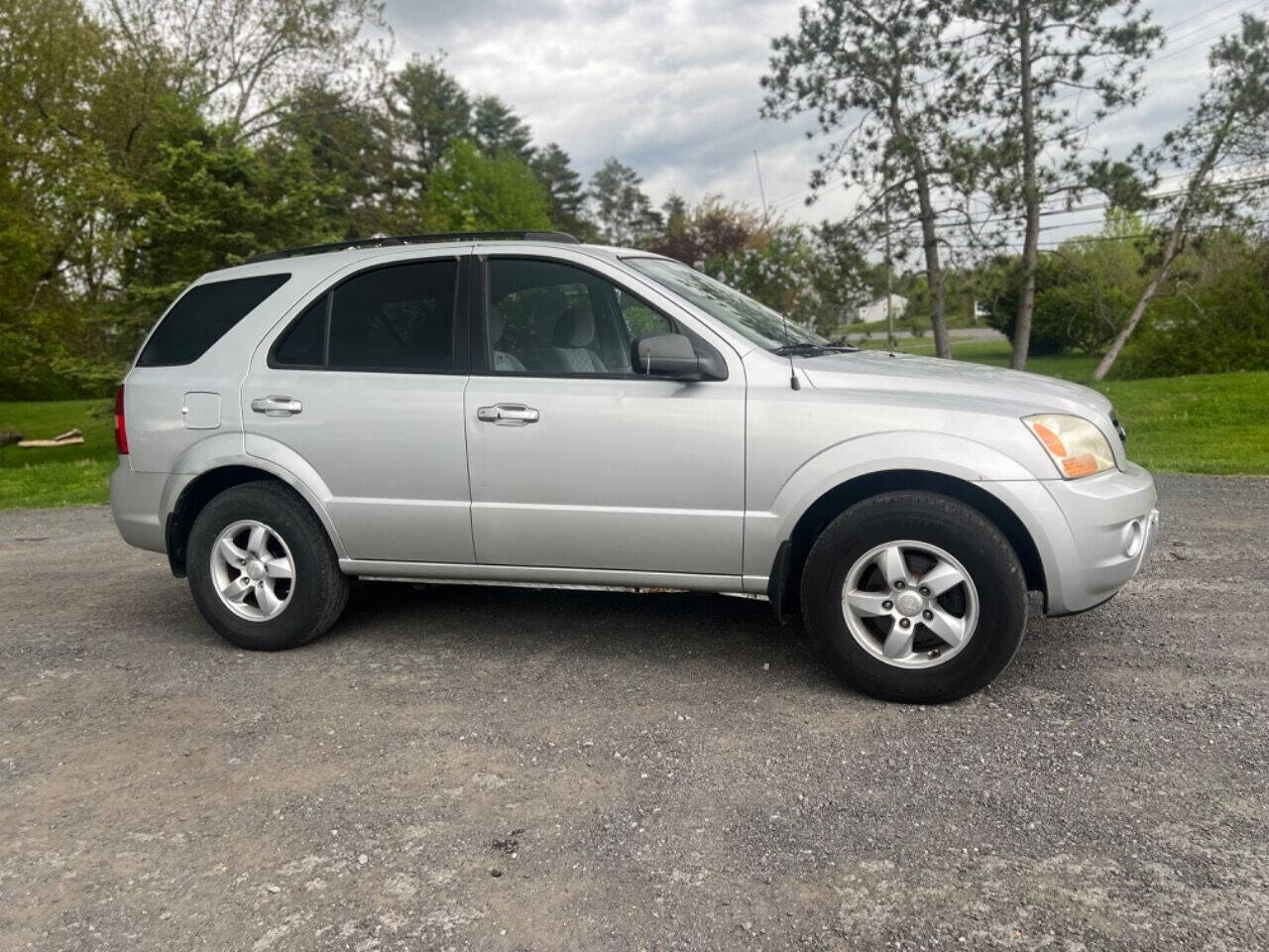 2008 Kia Sorento for sale at Town Auto Inc in Clifton Park, NY