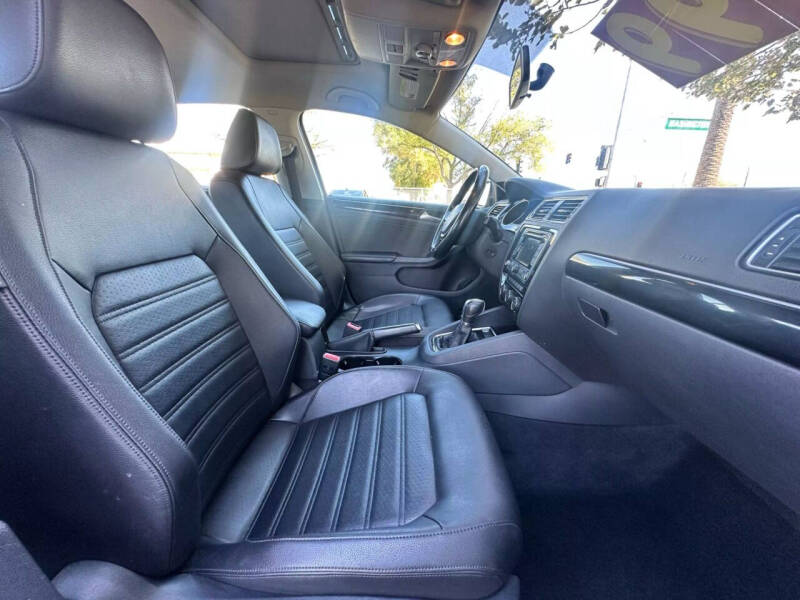 2015 Volkswagen Jetta SEL