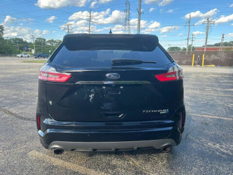 2019 Ford Edge Titanium