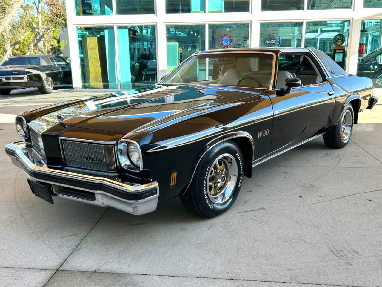 1975 Oldsmobile Cutlass 9