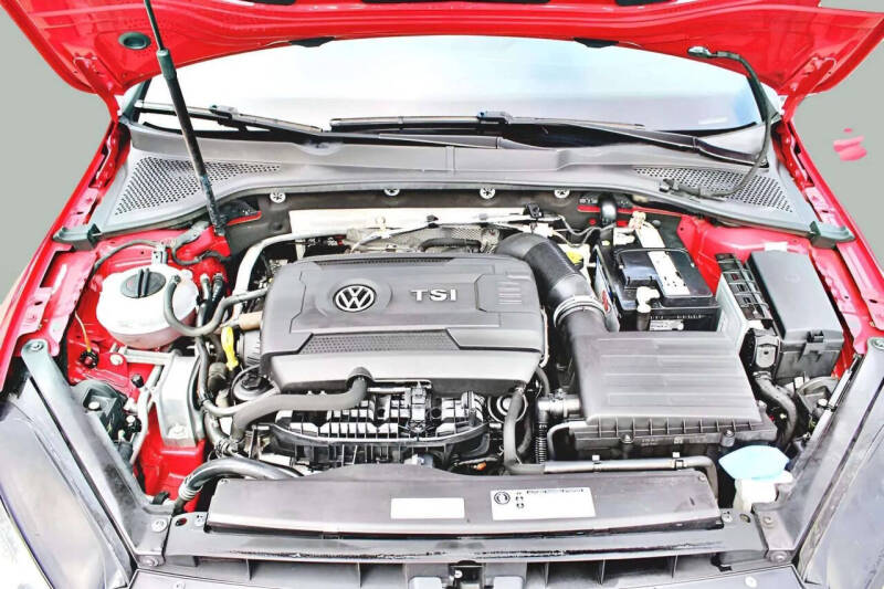 2017 Volkswagen Golf GTI S