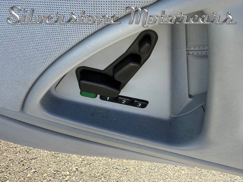 2002 Mercedes-Benz SL-Class SL 500