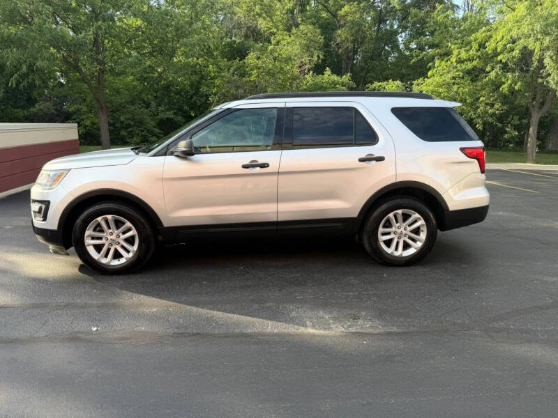 2017 Ford Explorer