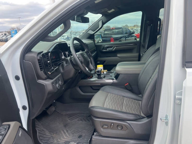 2023 Chevrolet Silverado 1500 ZR2