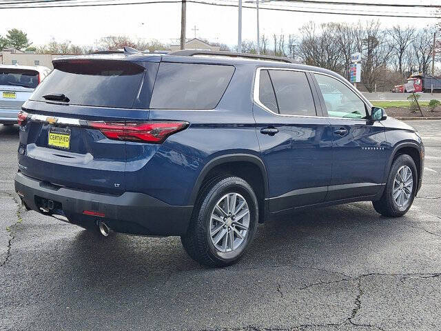 2022 Chevrolet Traverse LT Cloth